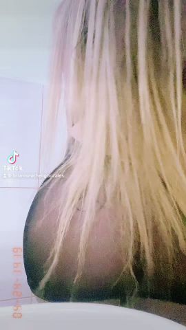 Gatita Brianis