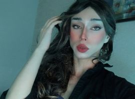 LARA CARMEN