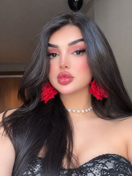 # ✨ JAWAHIR THE QUEEN ✨

## Luxury Shemale Companion • Tanger • Verified VIP Profile

Welcome to the official profile of **Jawahir The Queen**, an elegant and sophisticated **Luxury Shemale Companion** based in **Tanger, Morocco**.

I offer an exclusive premium experience where discretion, confidence, elegance, and genuine connection always come first. Every meeting is carefully personalized to create unforgettable moments in a refined, private, and comfortable atmosphere.

Whether you are looking for an elegant dinner companion, luxury travel partner, exclusive private meeting, or high-end VIP experience, I provide a professional and discreet service with exceptional attention to every detail.

### Why Choose Jawahir The Queen?

💎 Luxury Shemale Companion
👑 Verified VIP Profile
✨ Elegant & Sophisticated
🤍 Discreet & Respectful
🥂 Intelligent Conversation
✈️ International Travel Friendly
⭐ Personalized VIP Experience
💖 Exclusive Premium Meetings

I enjoy luxury hotels, fine dining, fashion, wellness, art, and international travel. My goal is to create an unforgettable experience where every guest feels comfortable, respected, and truly valued.

## Exclusive Premium Experience

✔ Luxury Shemale Companion
✔ Elite VIP Experience
✔ Exclusive Private Meetings
✔ Fine Dining Companion
✔ Business & Social Events
✔ International Travel Companion
✔ High-Class Lifestyle
✔ Luxury Incall & Outcall

If you are searching for a **Luxury Shemale in Tanger**, a **Verified Shemale Companion**, an **Elite VIP Shemale**, a **Premium Travel Companion**, or an **Exclusive Shemale Escort in Morocco**, you have found the perfect profile.

Every encounter is built on discretion, elegance, respect, professionalism, and exceptional quality, ensuring a truly memorable VIP experience.

Luxury Shemale TANGER • Shemale TANGER