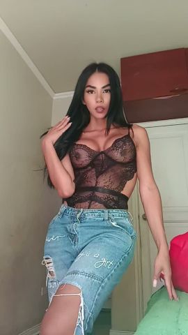 Naomi Cambell