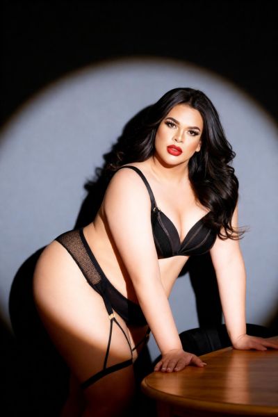 Acompanhantes Trans Nicole Santos em Porto