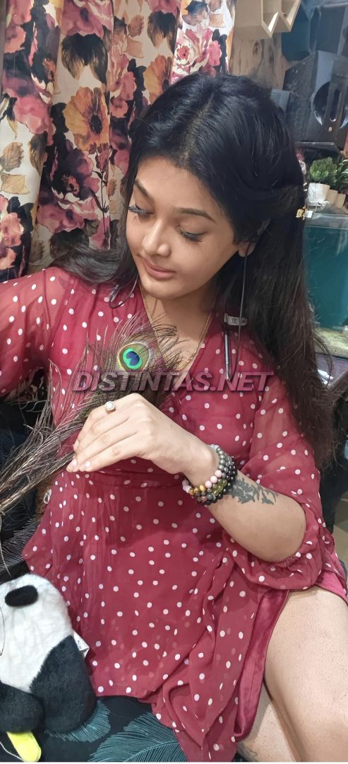 Hot Alisha