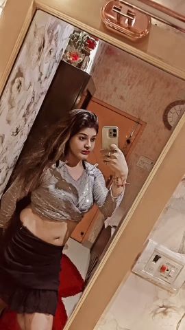 Hot Alisha
