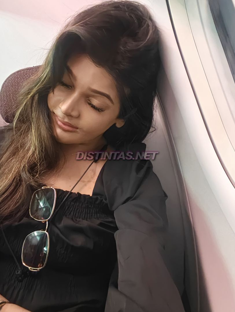 Hot Alisha
