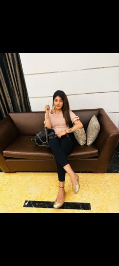 Hot Alisha