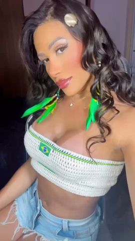 Daniella Karthyllio