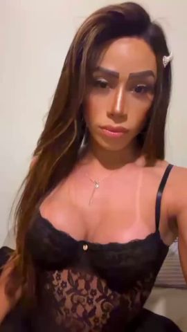 Daniella Karthyllio