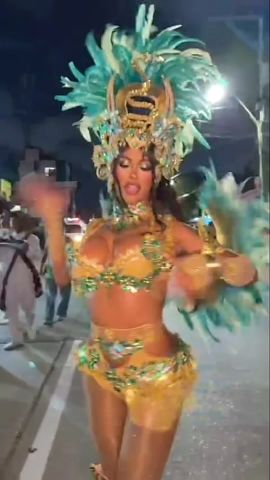 Miss Issa Porn