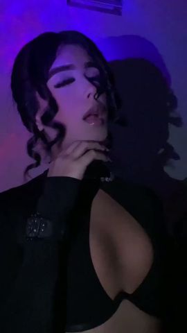 Scarlett Bunny 