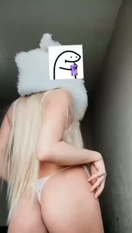 Mia