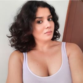 Roxana Hernández 