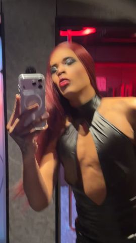 Divina Emperatriz 