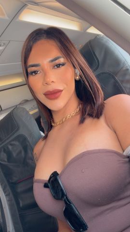 Alexa Vi