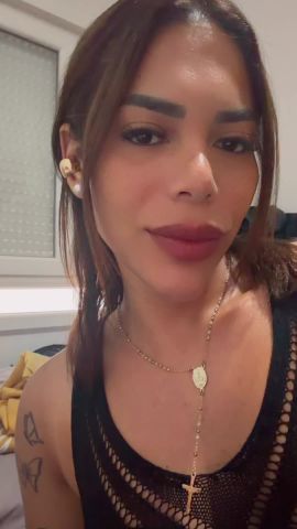 Alexa Vi