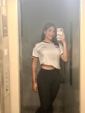 Alexa Vi