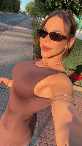 Alexa Vi