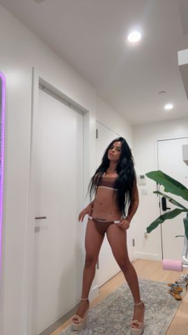Maya Fox