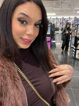 Julia matiolli