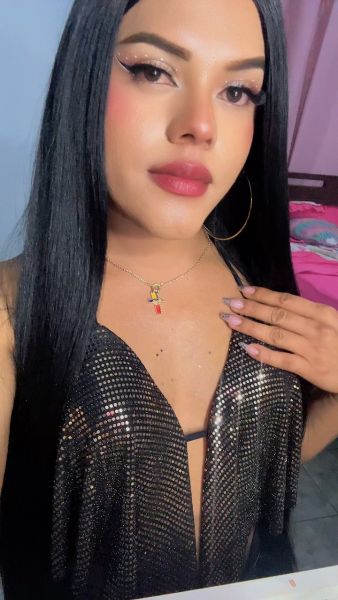 Hola mis amores te saluda Victoria nenita trans dispuesta a complacer tus deseos sexuales sin apuros descomplicada y muy complaciente  