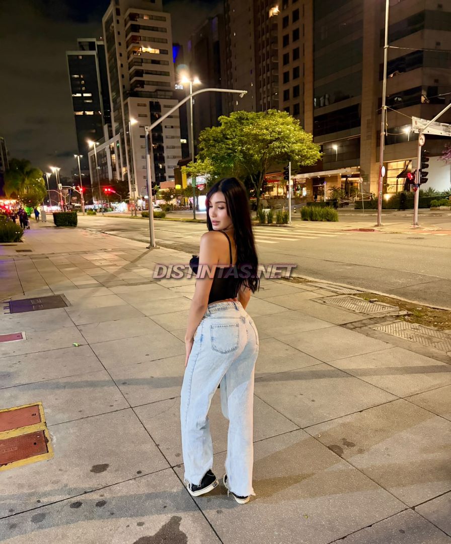 Gabrielly Hot
