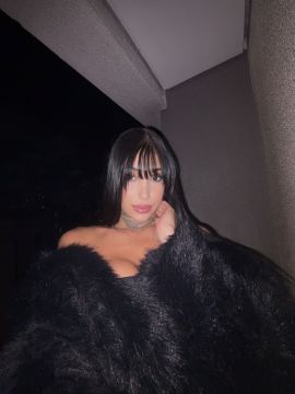 Gabrielly Hot