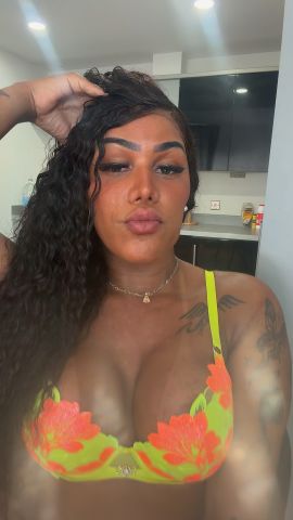 Ariely bastos
