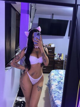 Vale Lozada