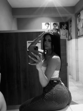 Vale Lozada 