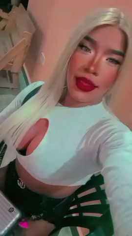 Roxy Andrades