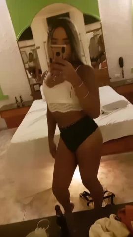 Roxy Andrades