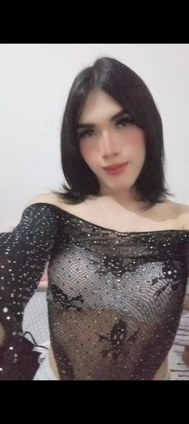 Linda muñequita trans flaquita piel clarita 🤤🔥😈 lista para que pases tu mejor momento con Migo 