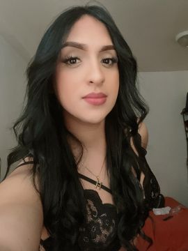 Alix Briana