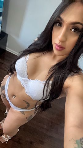 Alix Briana