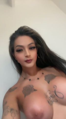 Sara Sofia Sexy Bitch