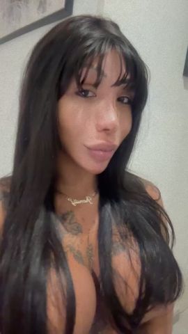 Jheny hot 