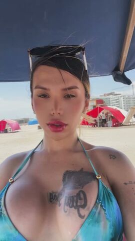 Karla Rouge