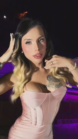 Karla Rouge
