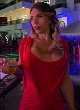 Karla Rouge