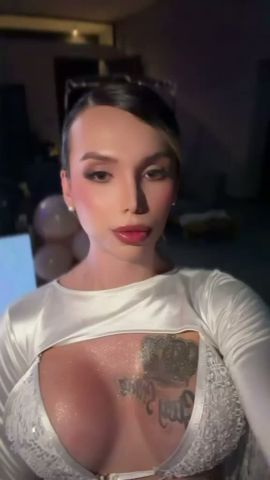 Karla Rouge