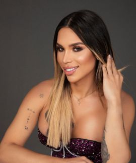 Karla Rouge
