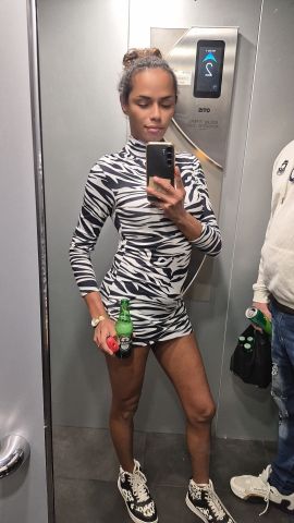 Samara très hot
