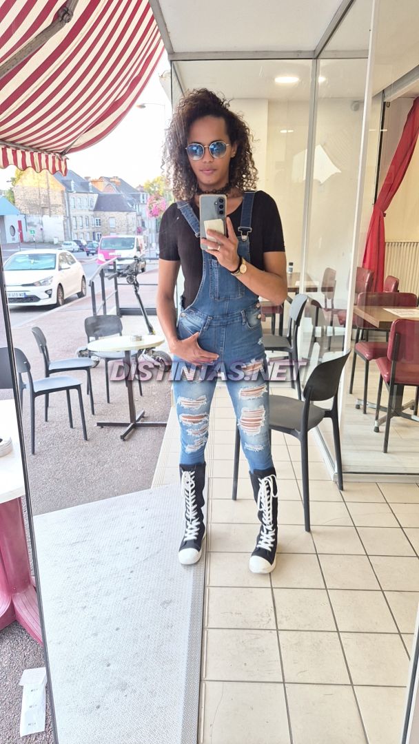 Samara très hot