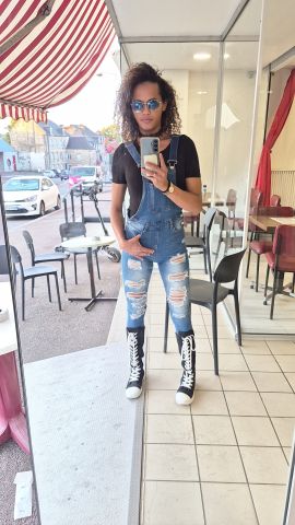 Samara très hot