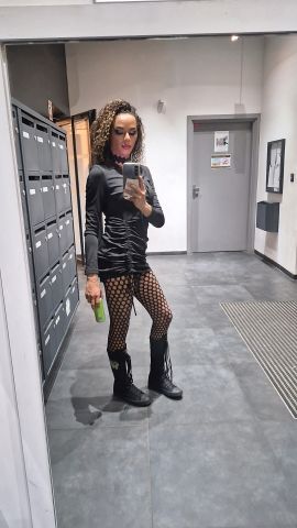 Samara très hot
