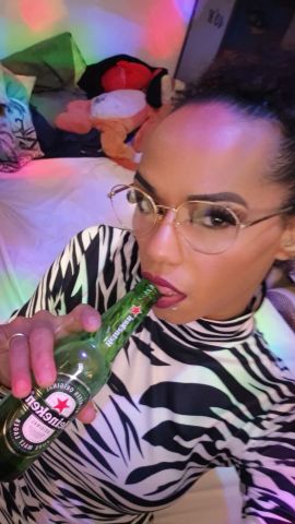 Samara très hot