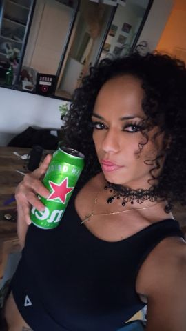 Samara très hot