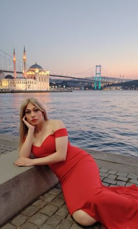 Rose Elisa
