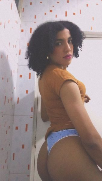 Hola soy pau de 20 añitos dispuestas a pasarla rico y cumplir todas tus fantasias mi bebé(sexo oral,sexo anal, videollamada también)