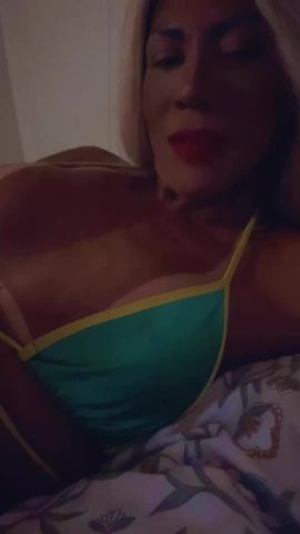 ANA reine des salopes