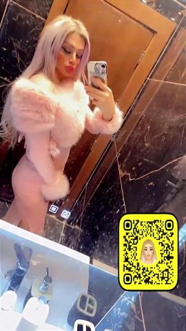 Qamar Barbie